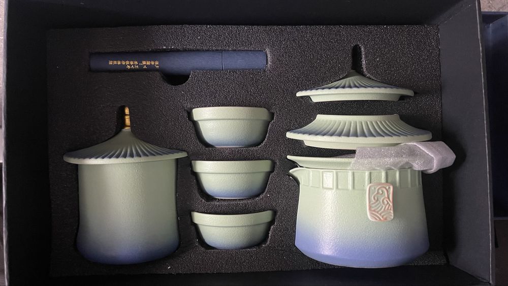 Set Ceainic Ceramica