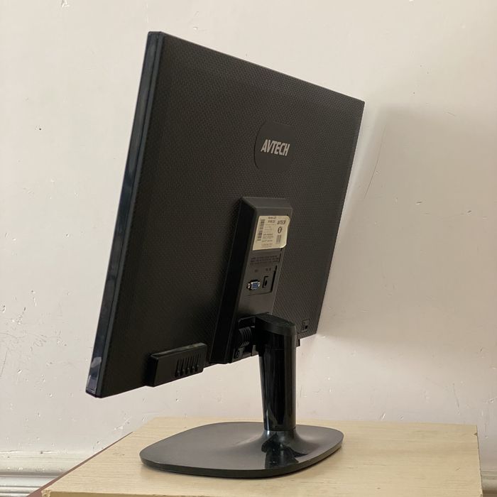 Монитор Avtech для офиса и дома