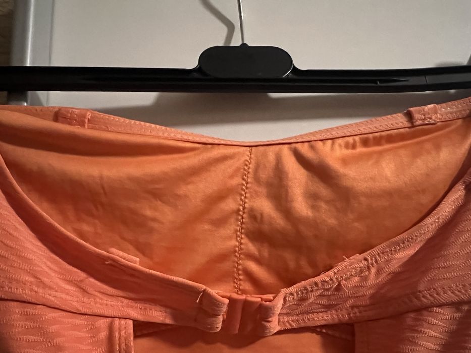 Costum de baie intreg