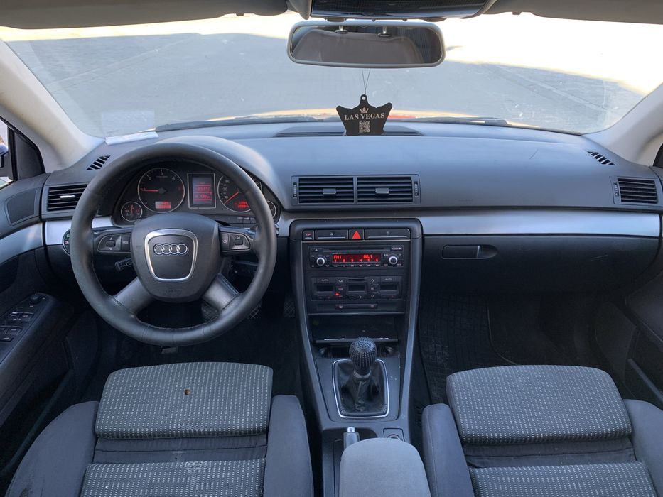 Audi a4 b7 2 l 140 cp 2007