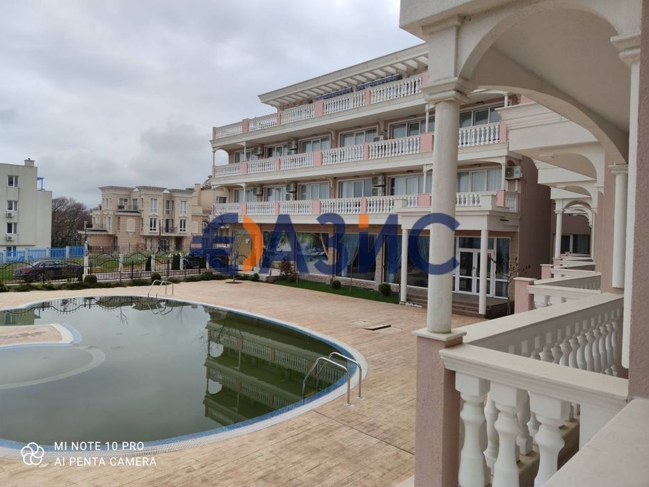 Студио на първа линия море в комплекс „Перла Дел Мар“, Лозенец, 37.5