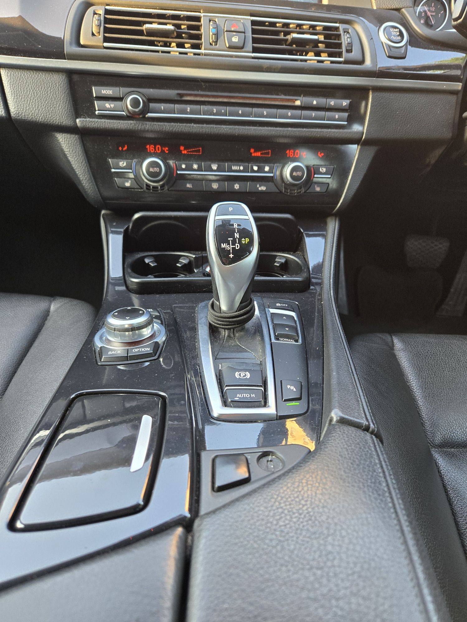 Bmw F10 520d volan dreapta