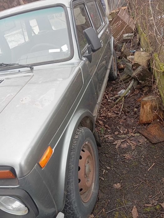 Lada Niva 2006 година