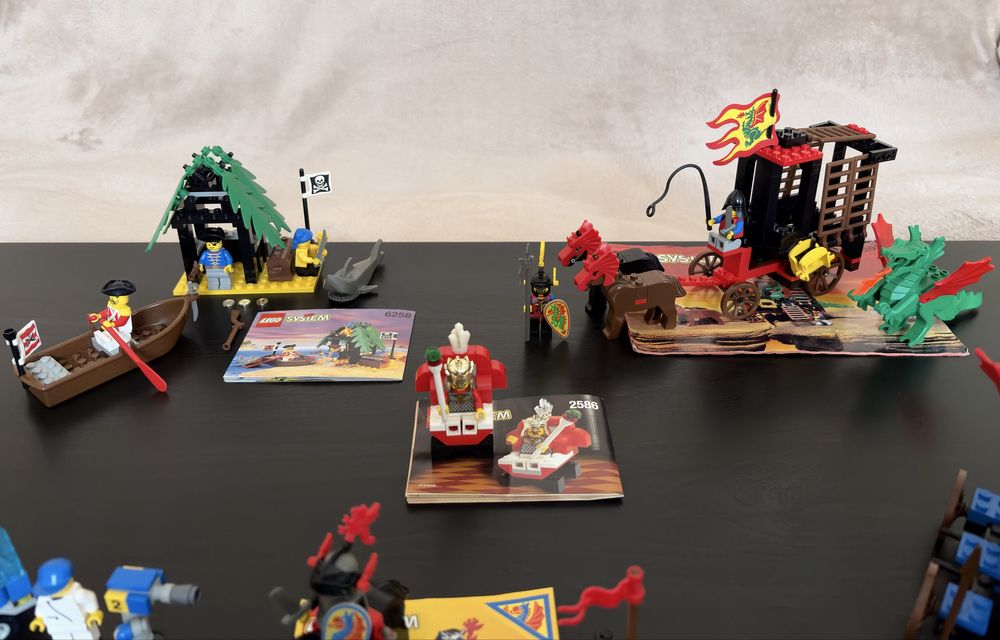 Различни лего сетове