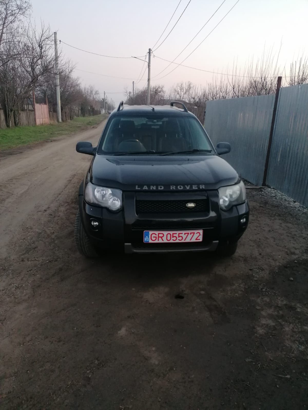 Dezmembrez land Rover freelander