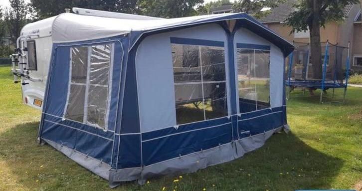 Suporturi biciclete pentru rulota și corturi rulota