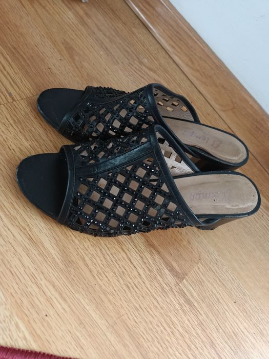 Продам итальянские туфли