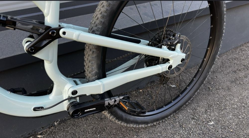Cannondale Habit 3 2025 rulata 100 km