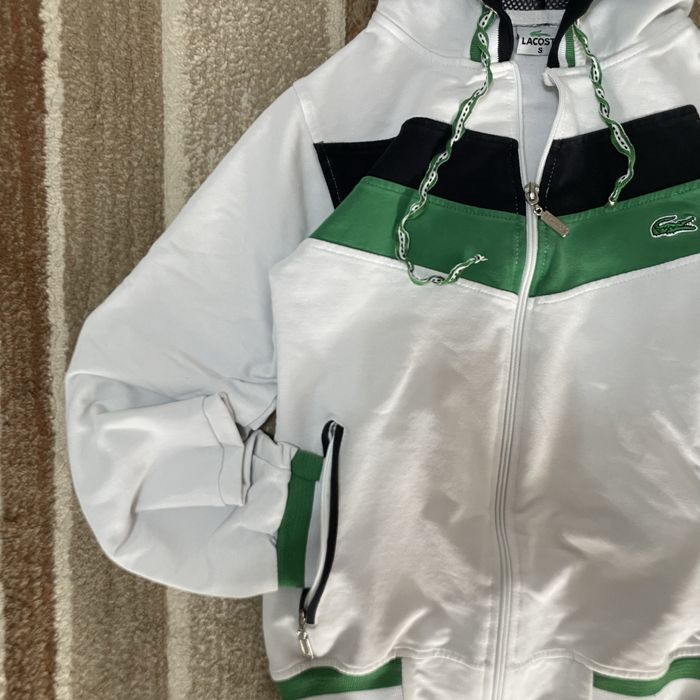 hanorac alb cu fermoar marimea S