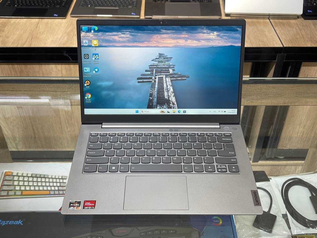 Lenovo Thinkbook 14 G3 Ryzen 7 5700U ram 16 ssd 256