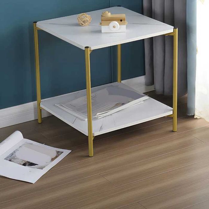 Masuta de moderna cu blat tip marmura si cadru auriu