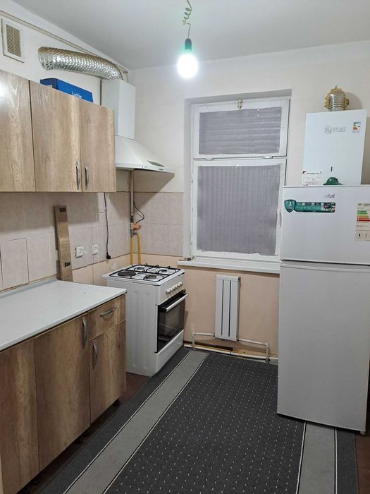 Termiz shaxar 2 xonalik uy ijaraga beriladi uzoq muddatga (Oilaga)