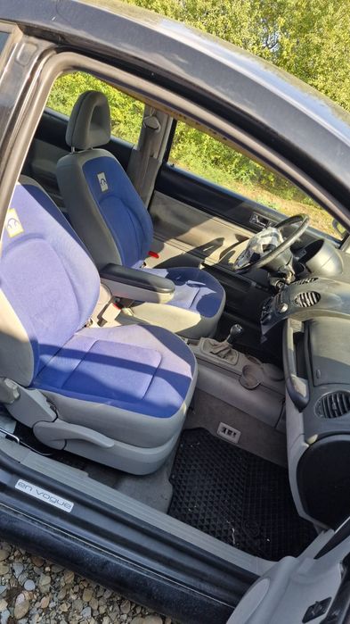 Volkswagen New Beetle Avariat