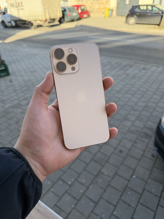 iPhone 16 pro max Desert Titanium 256Gb