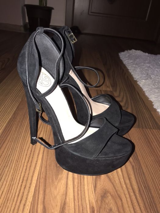 Sandale piele intoarsa