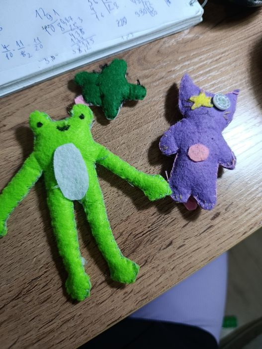 Делаю изделия из фетра своими руками.
