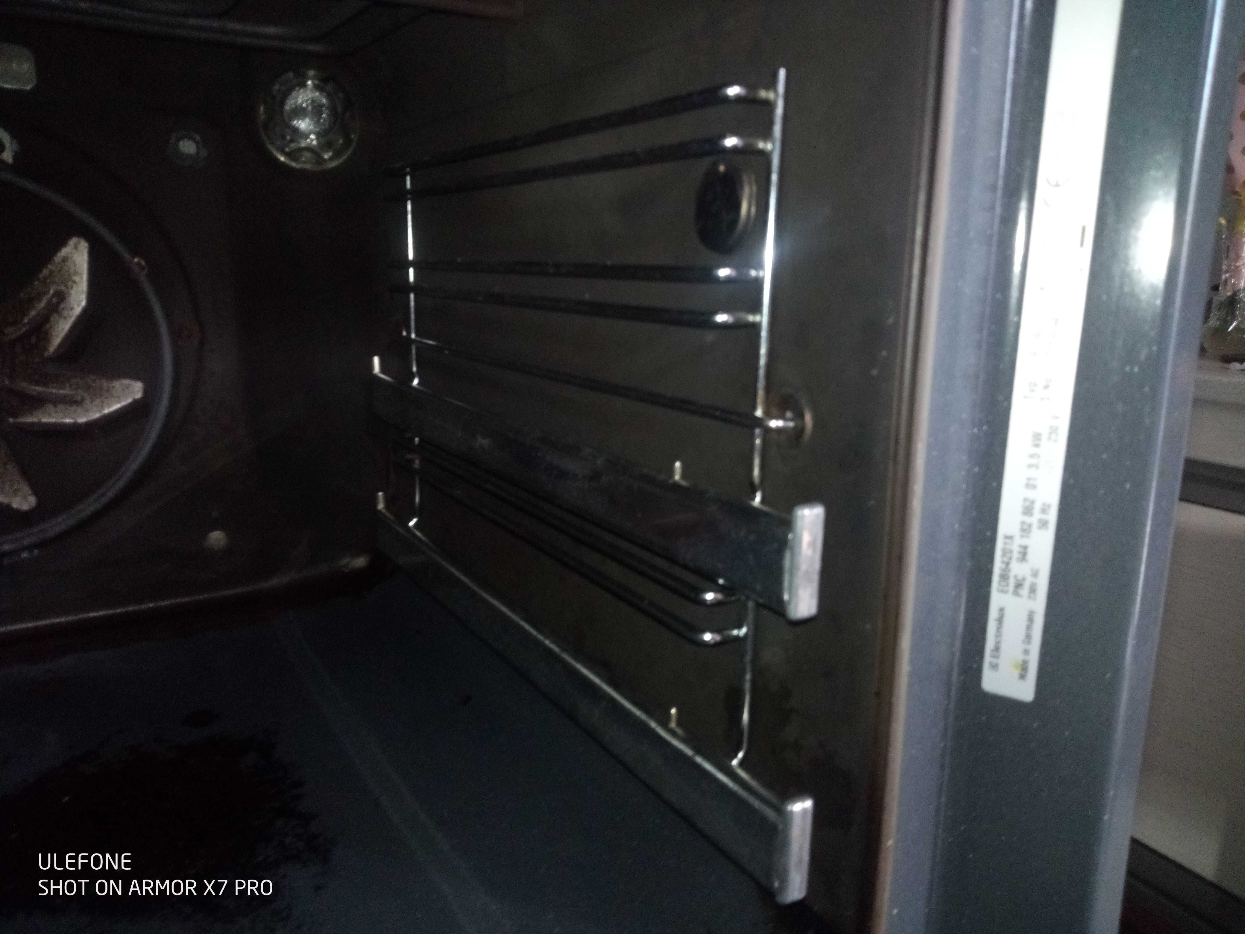 Фурна за вграждане Electrolux
