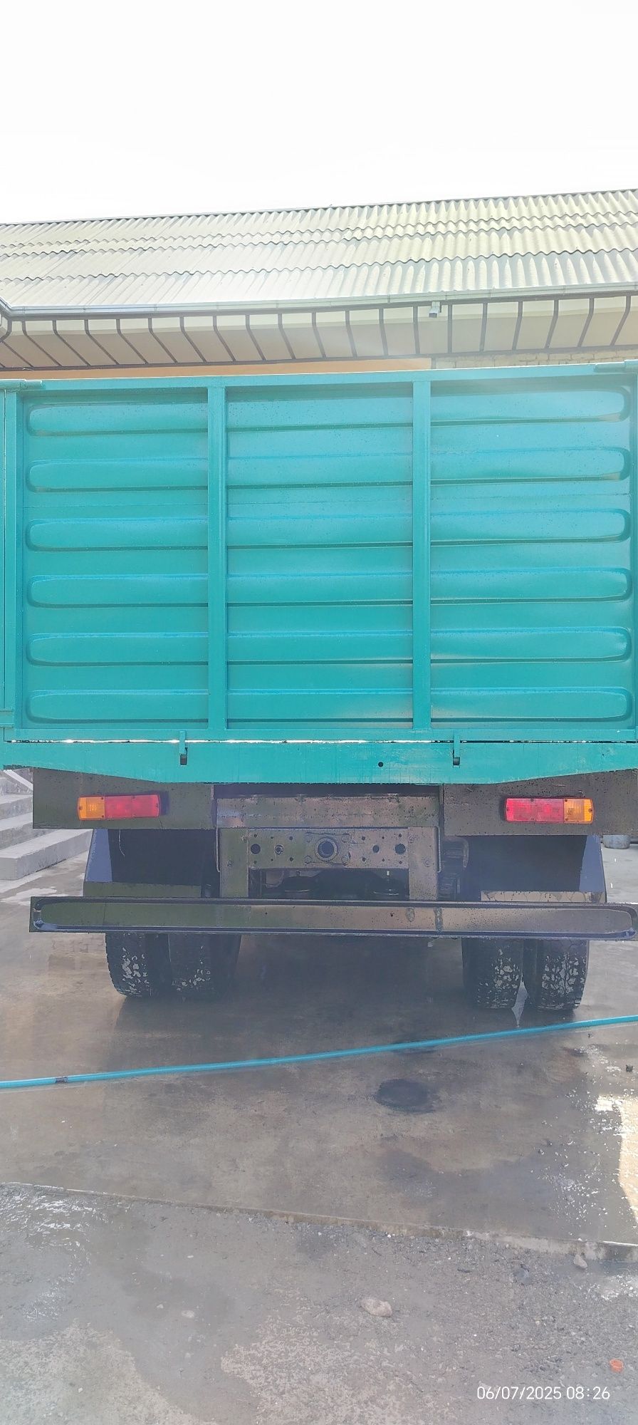 Zil 130 sotiladi