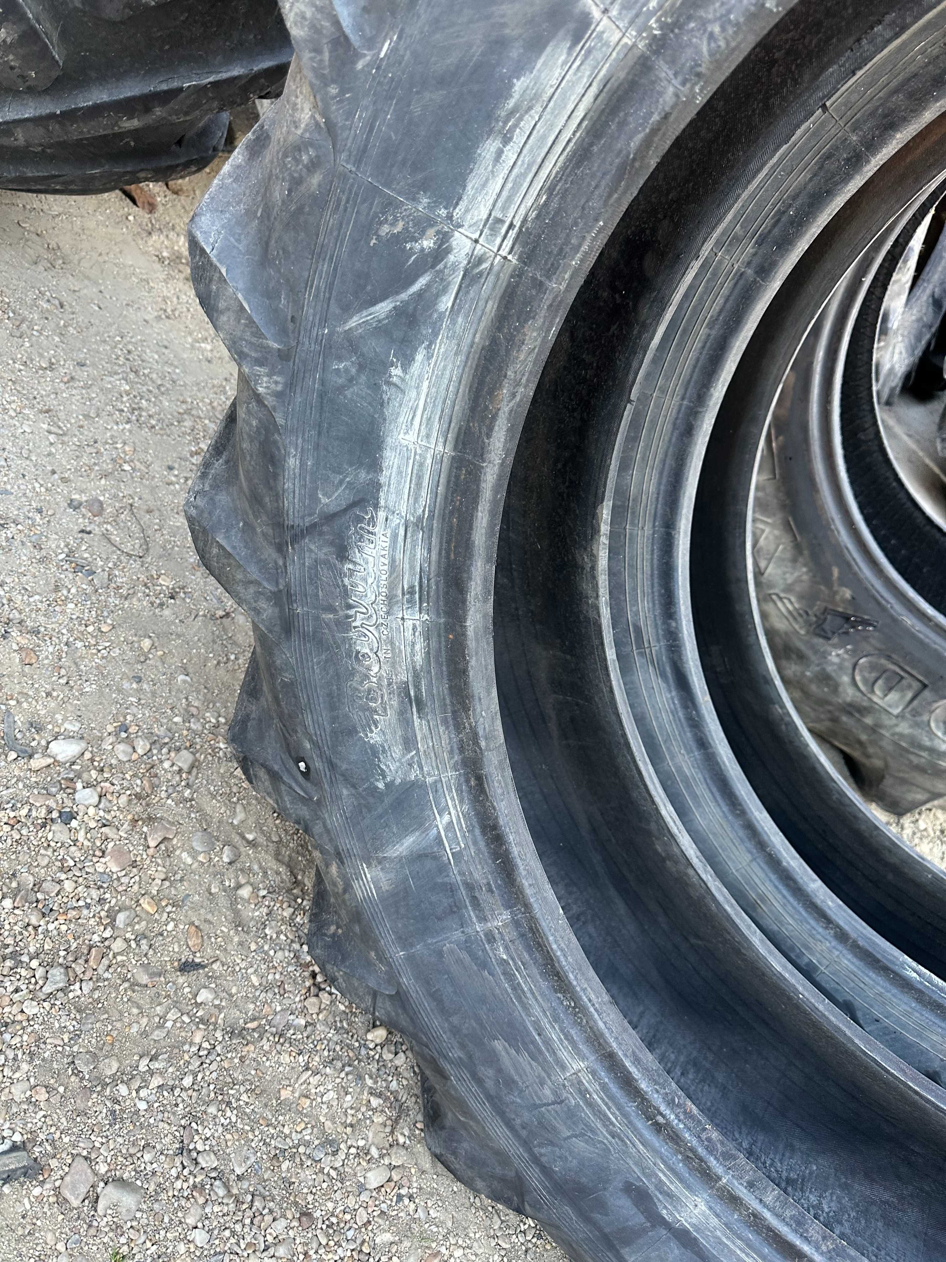 Anvelope sh 12.4 R32