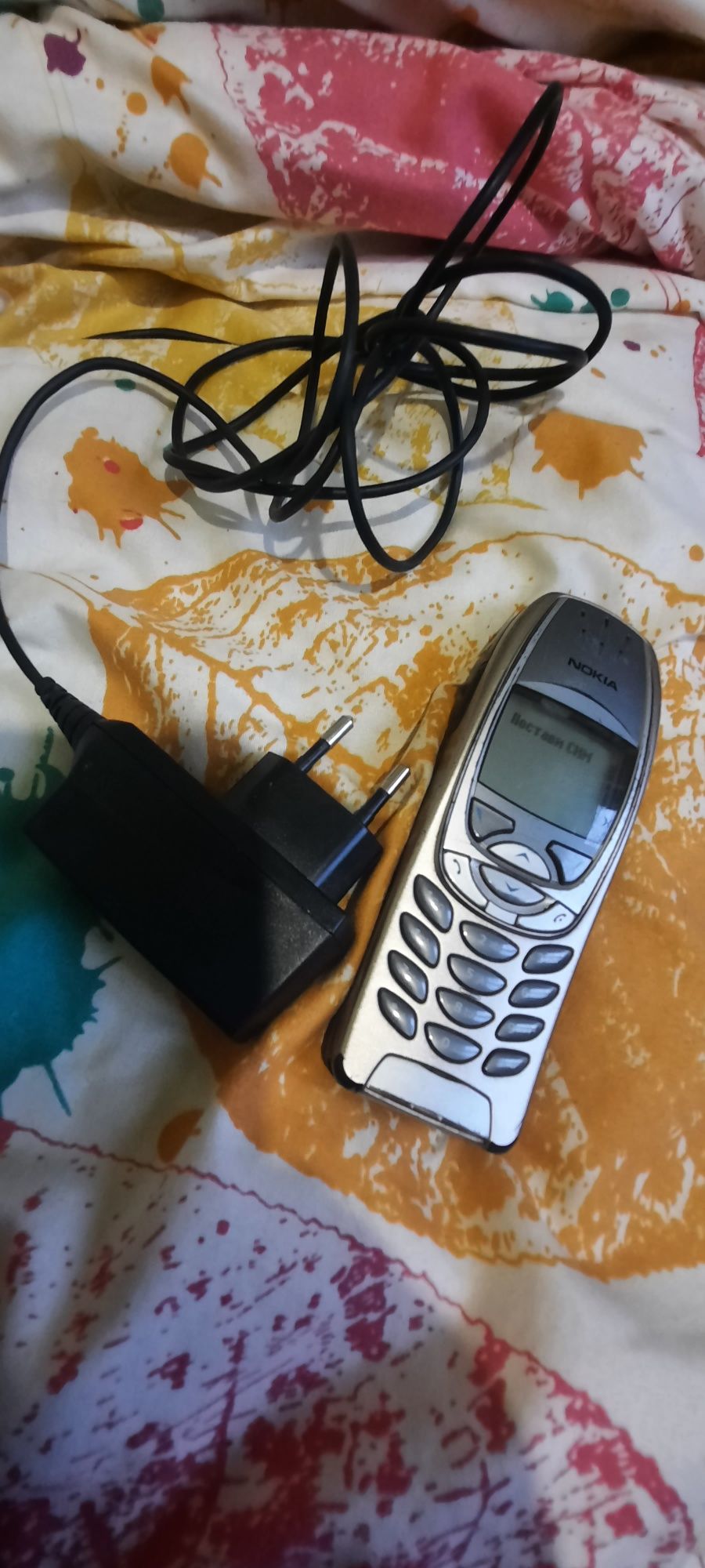 Телефон Нокия работещ