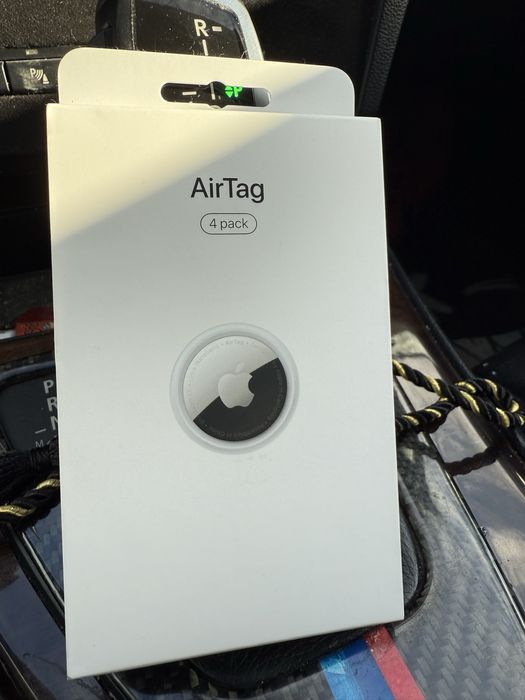 Pachet 4 AirTag APPLE sigilat