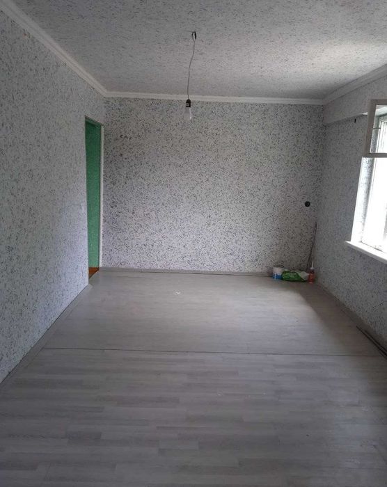 Ivanovskida 2 etajli domlarning 2 etajida 1 xonali dom ijaragaberiladi