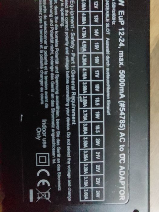 Alimentator cu tensiune selectabila automat 12v la 24 v,max 5000 ma