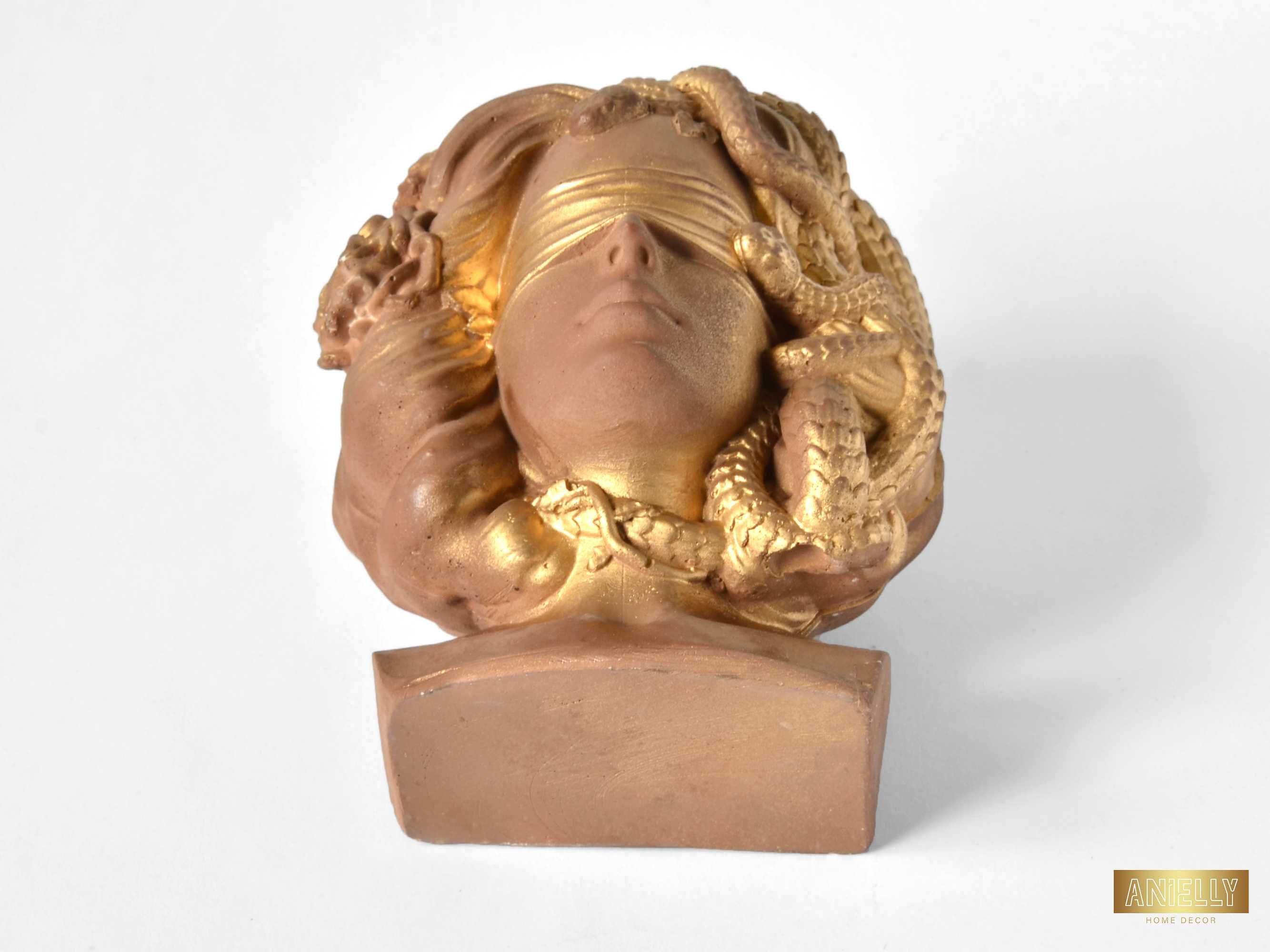 Декоративна ваза скулптура Медуза Горгона / Ваза за цветя и сукуленти