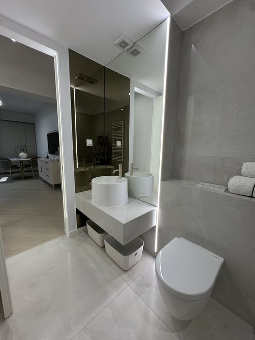 Apartament de inchiriat Cortina North + loc de parcare