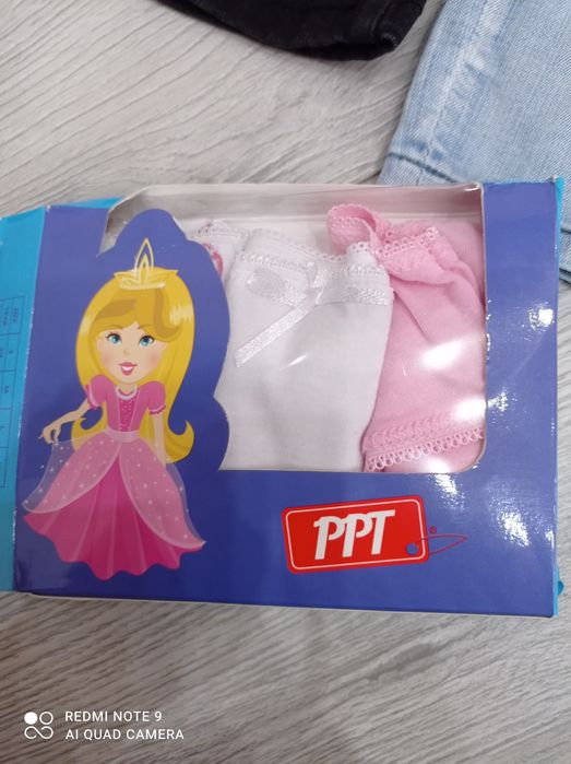 лот за момиче - блузи и панталони