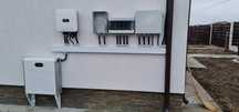 Monaj panouri solare fotovoltaice prosumator inverter on grid litiuion