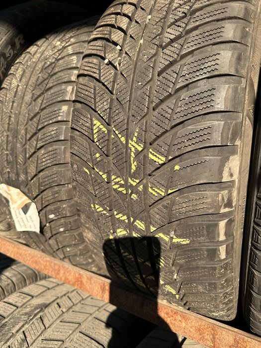 225/55r17 brigestone