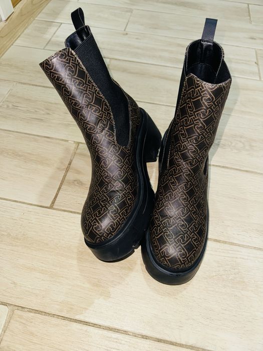 Боти Челси Liu Jo