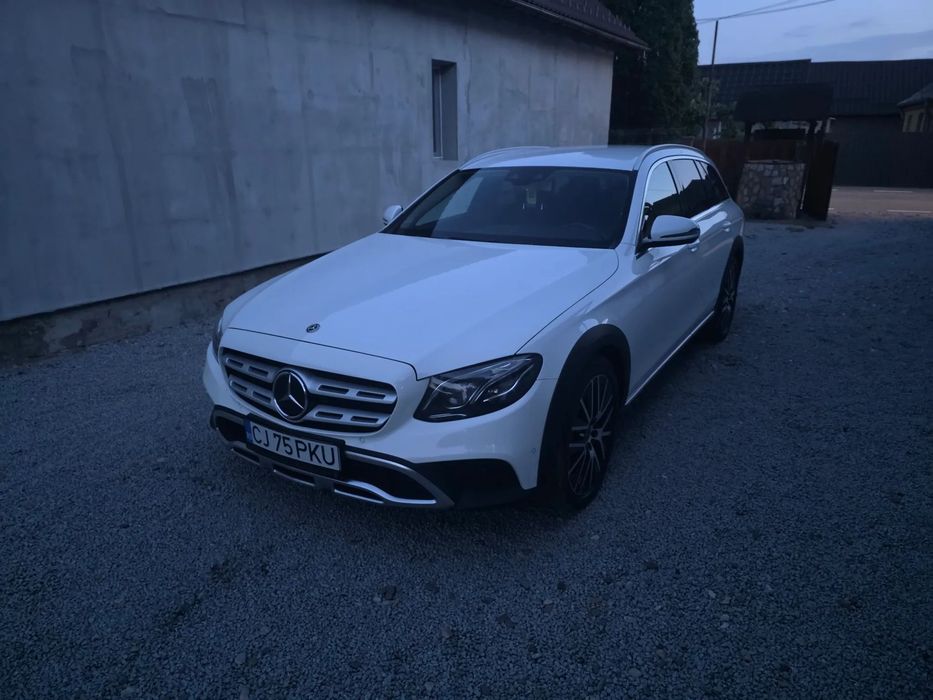 Mercedes-Benz E