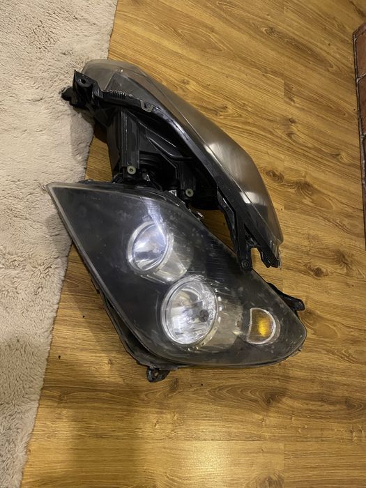 Faruri opel astra h