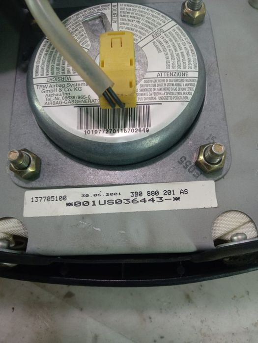 Airbag volan 3b0880201as Volkswagen VW Passat B5 [1996 - 2000]