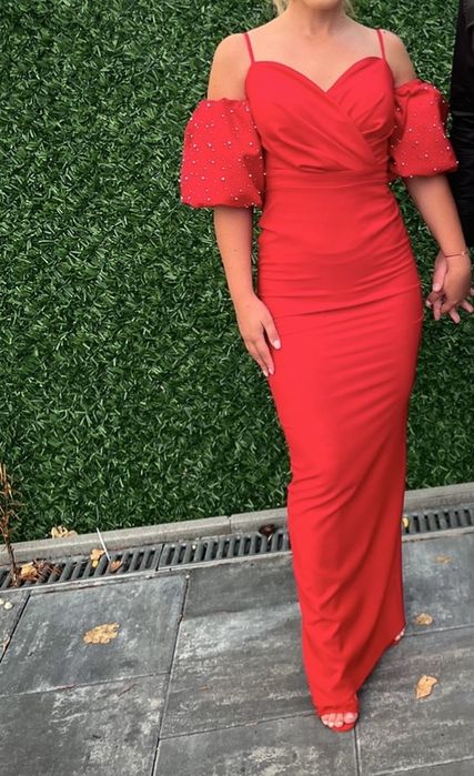 Vand rochie de seara eleganta