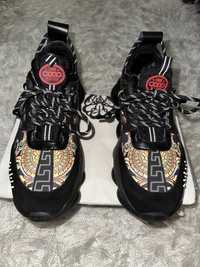 Sneakers Versace Chain Reaction.