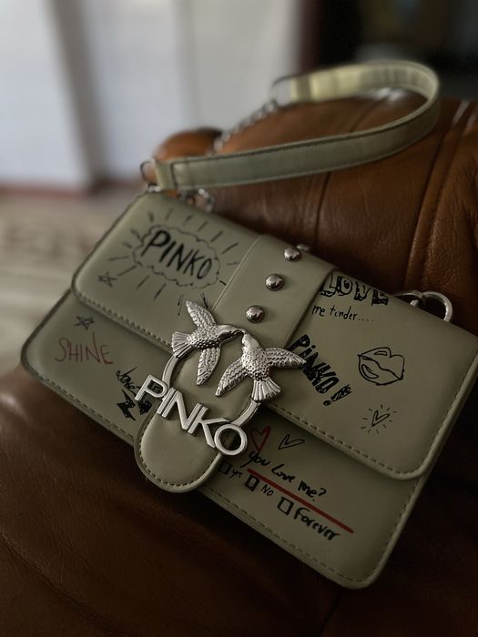 Стильная сумка Pinko Love Bag