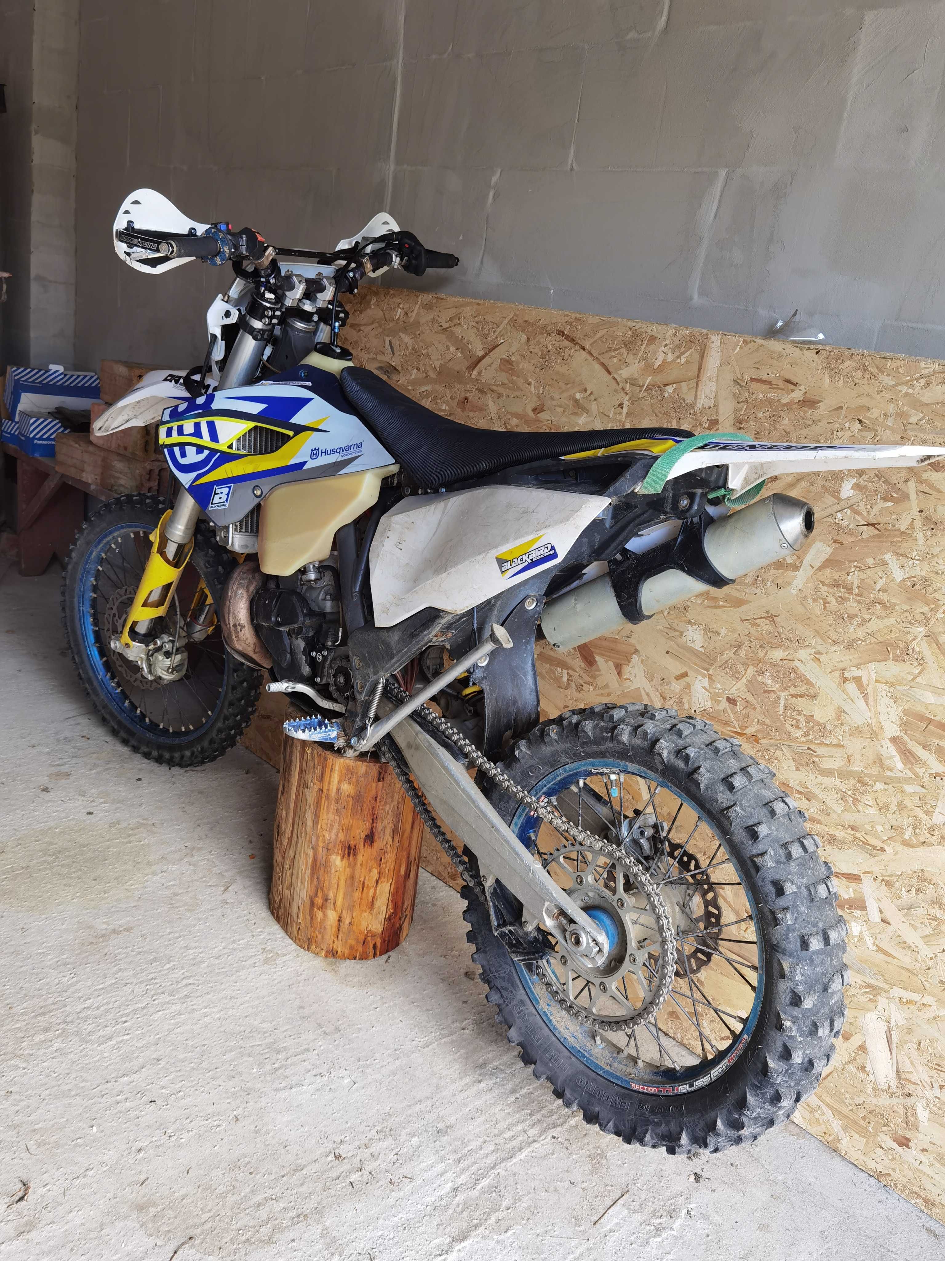 Vând husqvarna te300 2t 2014