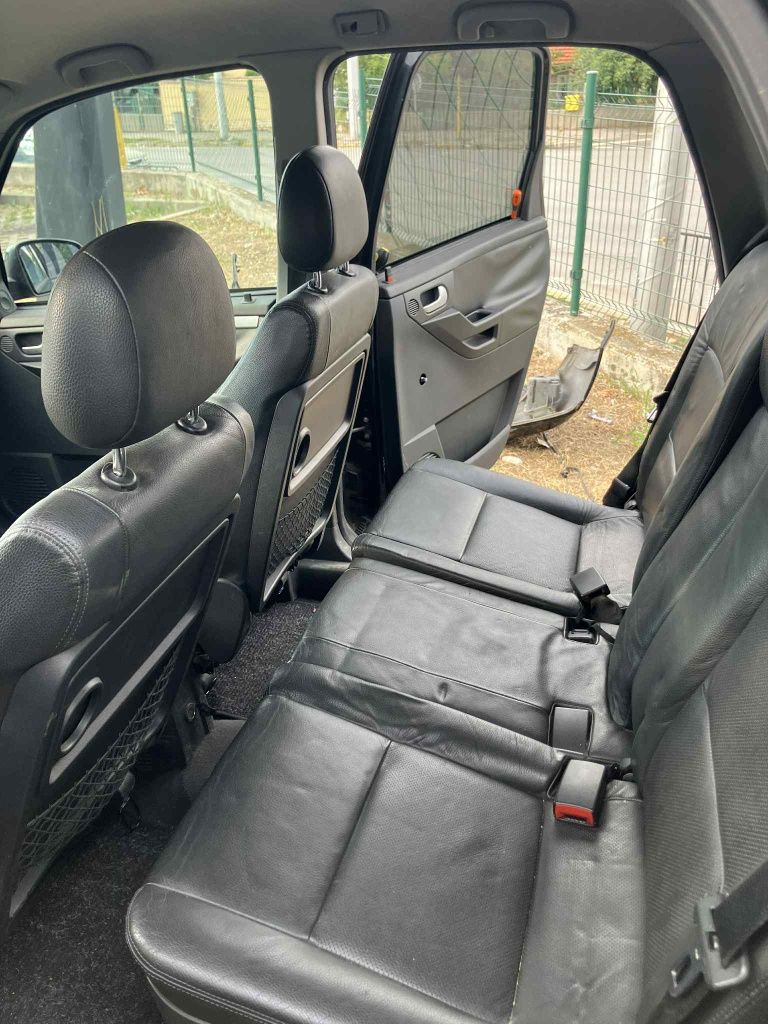 Продавам Opel Meriva 2004 година