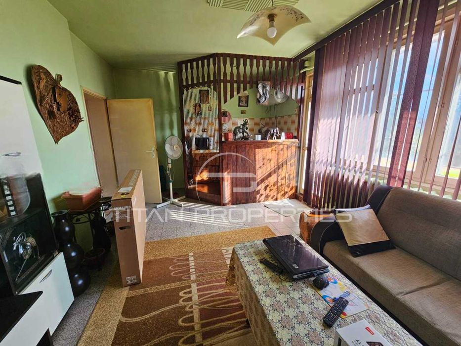 Продава се Къща в с. Йоаким Груево, Област Пловдив - 400 кв.м за 450 €/кв.м - Снимка #2