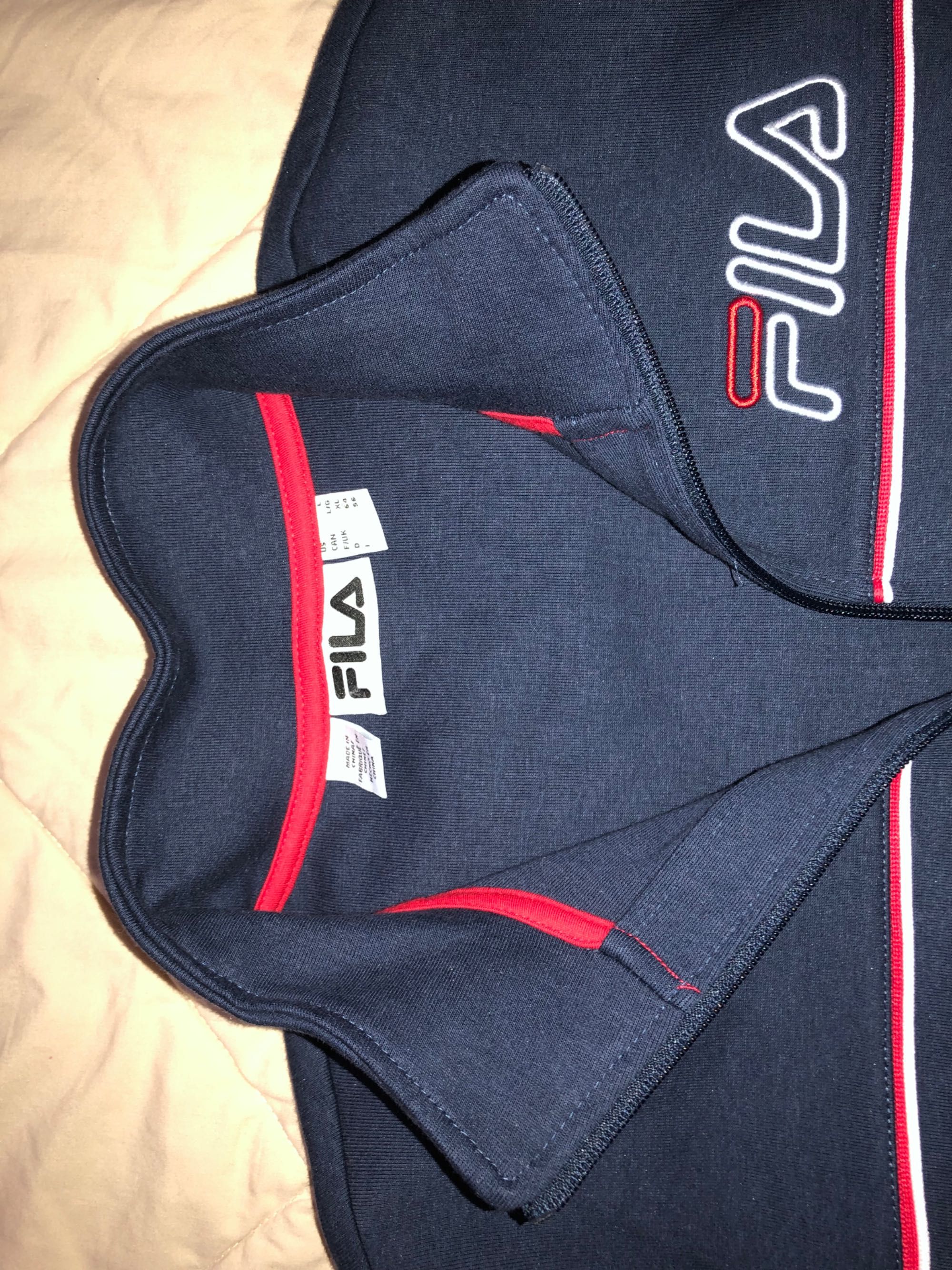 Bluza trening Fila noua cu eticheta