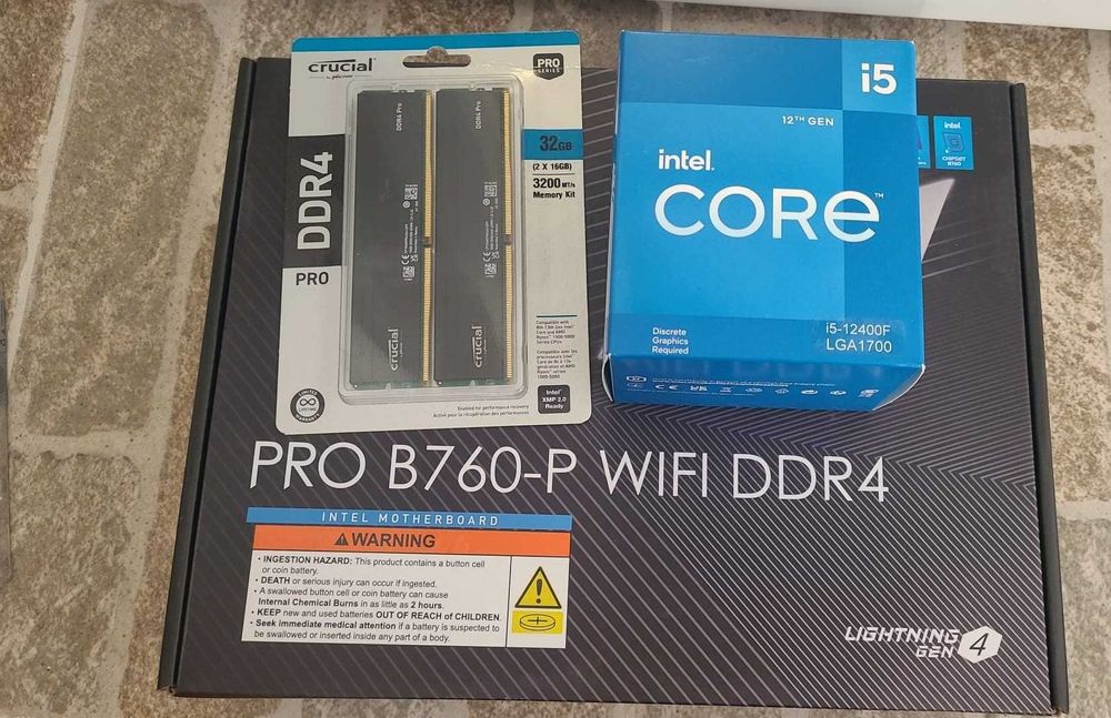 Kit cu i5-12400F si MSI PRO B760-P WIFI DDR4 si 32GB RAM – Nou