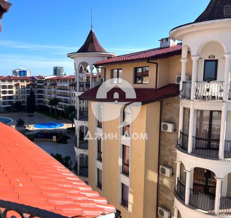 Продава се Двустаен апартамент в к.к. Слънчев бряг - 67 кв.м за 1083 €/кв.м - Снимка #8