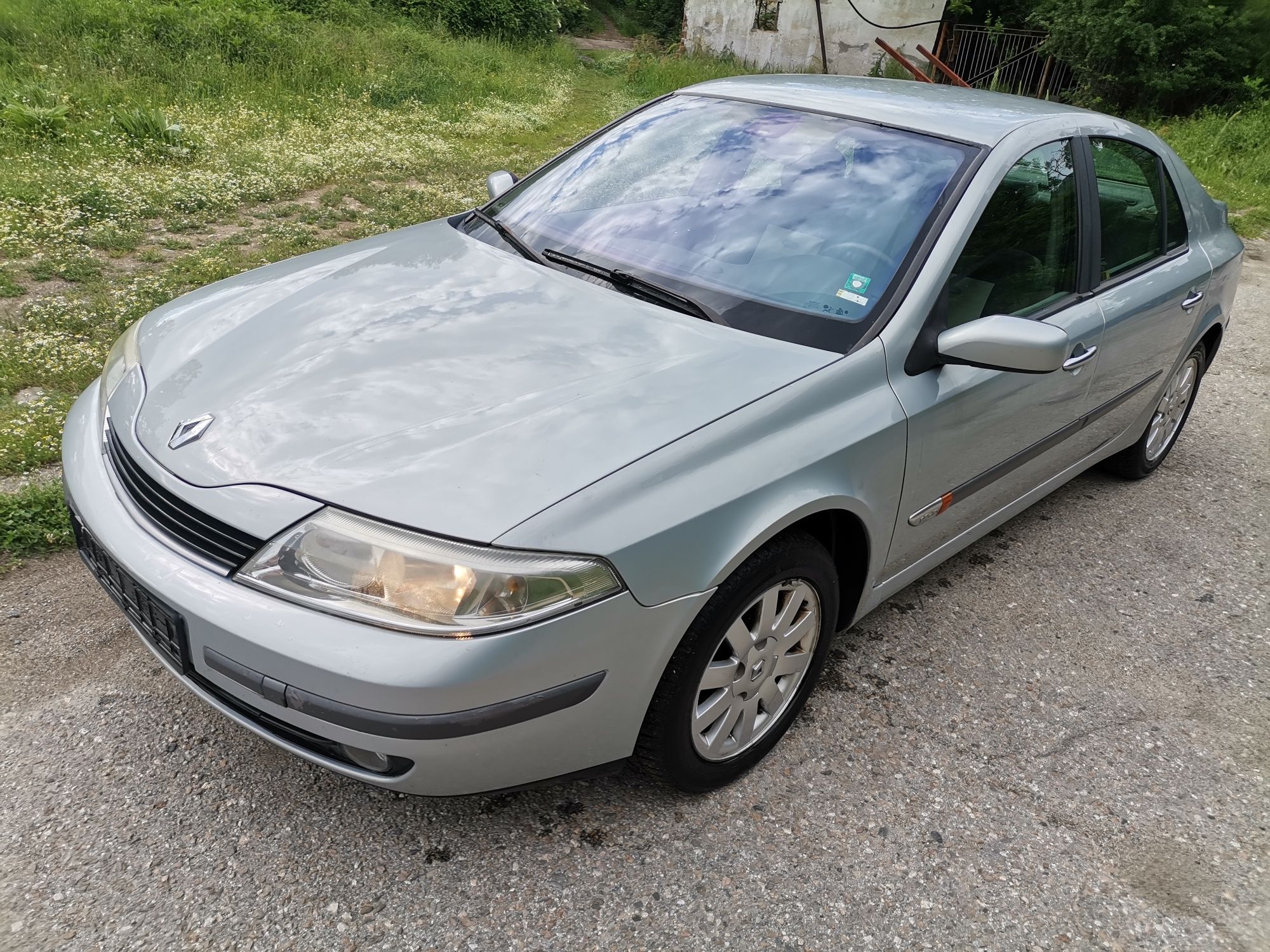 На Части Renault Laguna 1.9 dci навигация