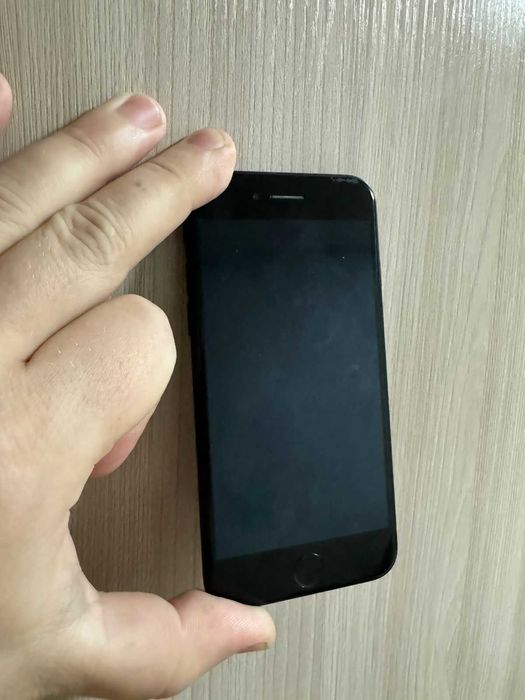 Продам Iphone 7 128gb