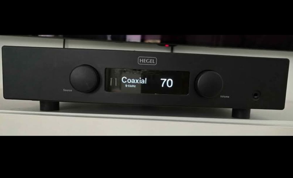 Hegel H90 amplificator integrat