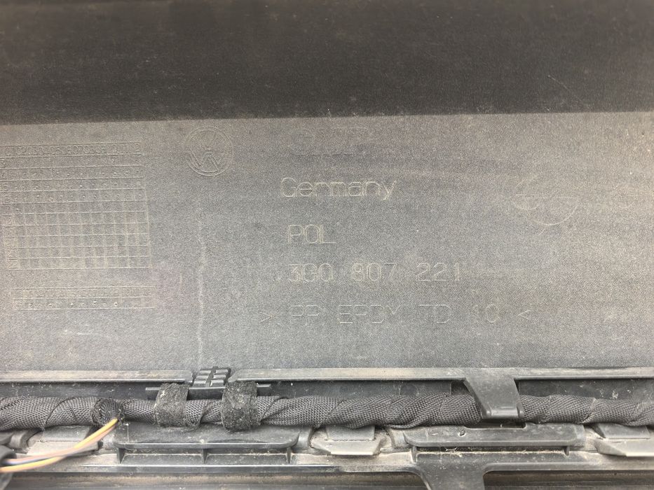 Предна броня пасат 8 vw passat