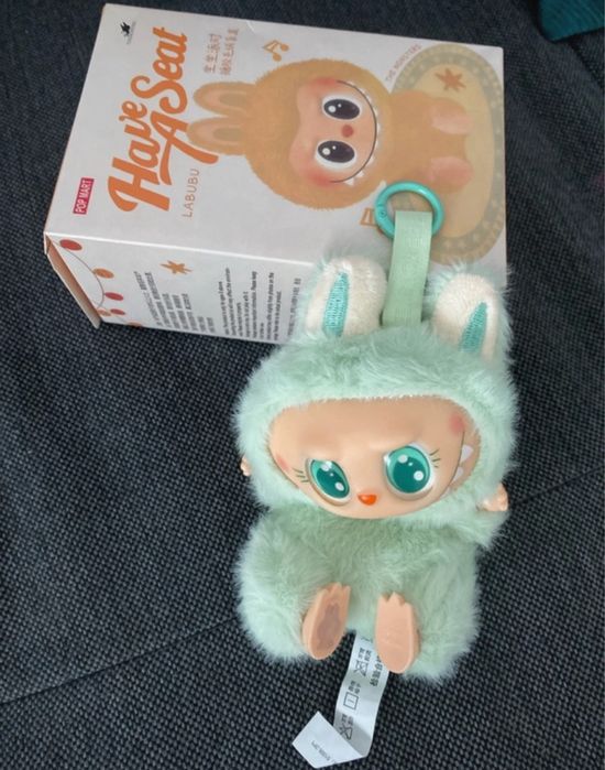 Papusa Labubu noua verde menta